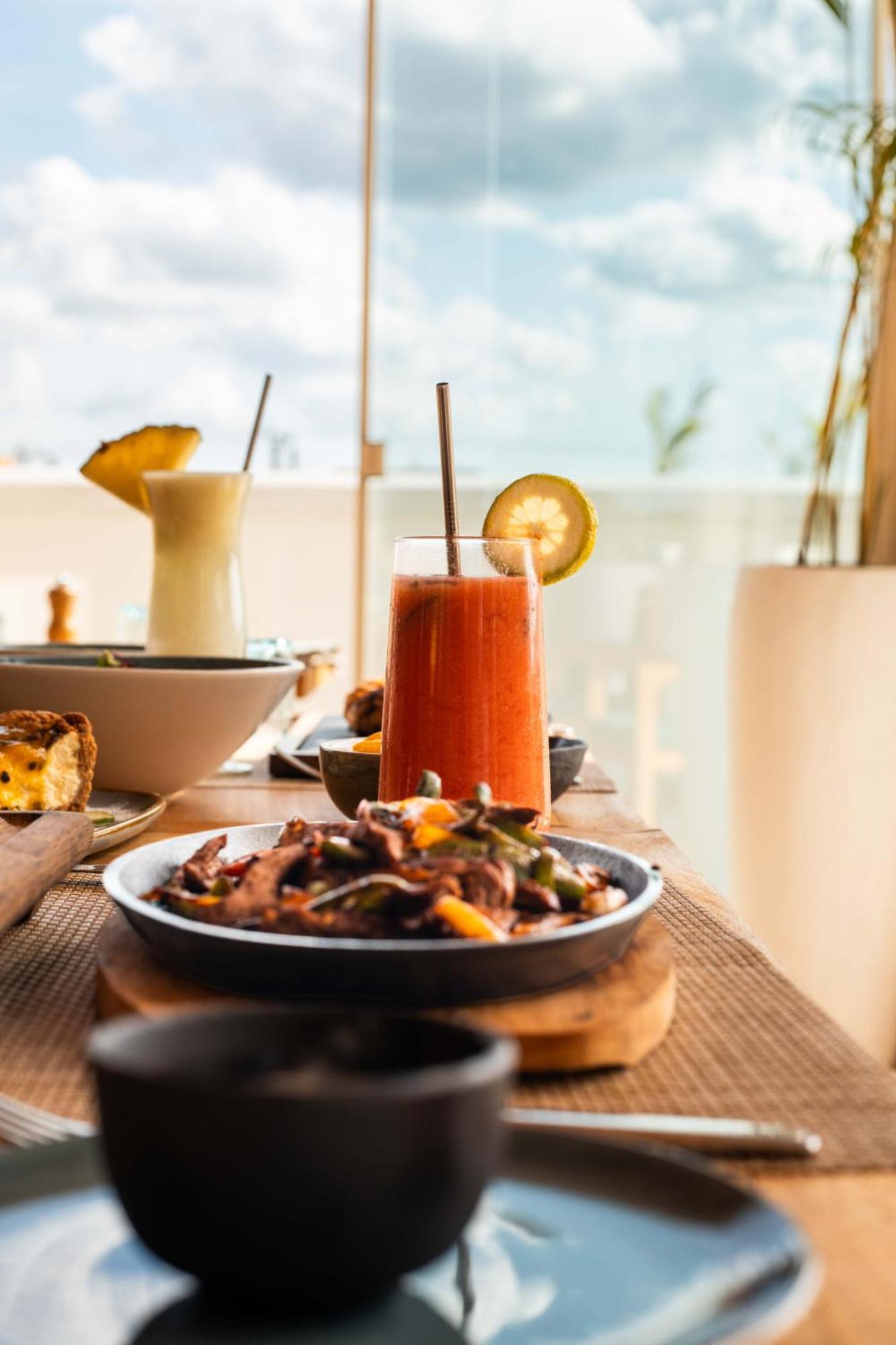 Samawa Living Hotel Paje Bagian luar foto