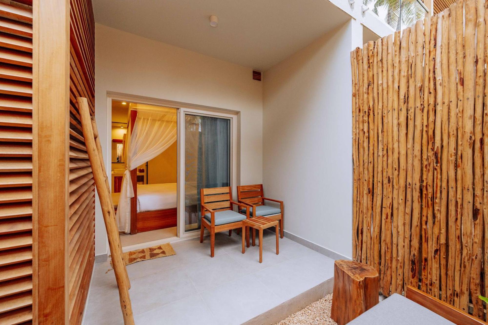 Samawa Living Hotel Paje Bagian luar foto