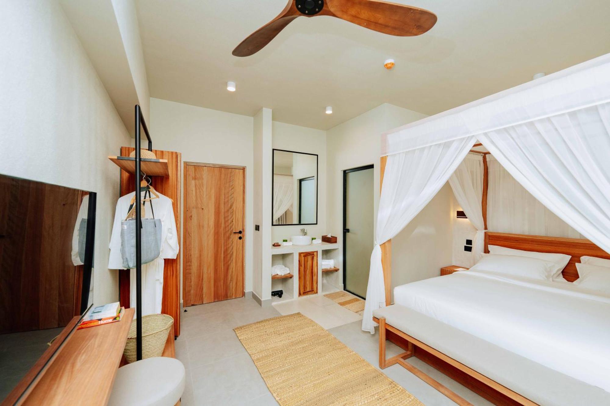 Samawa Living Hotel Paje Bagian luar foto